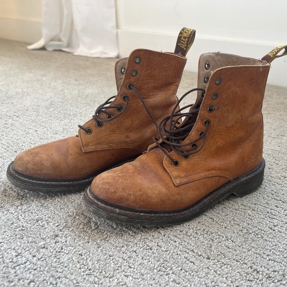 Vintage Dr Martens Lace Up Boots - Picture 1 of 8